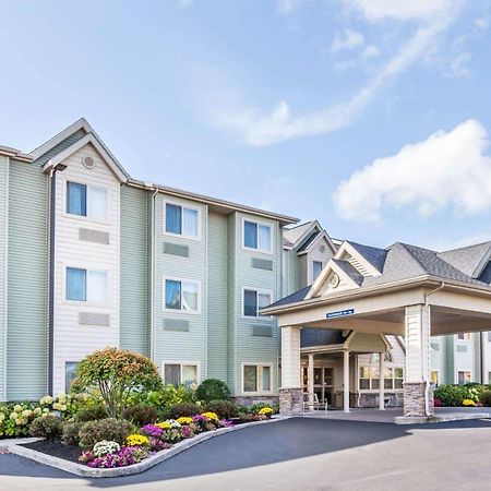 Microtel Inn & Suites By Wyndham Verona Dış mekan fotoğraf