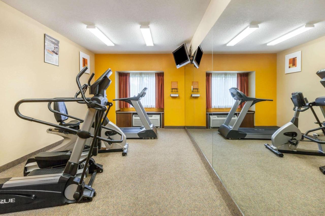 Microtel Inn & Suites By Wyndham Verona Dış mekan fotoğraf